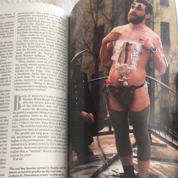 National Geographic Vol. 183 No. 3 March 1993 - Picture 8 of 12